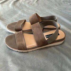 Steve by Steve Madden Gallop Taupe Sling Back Women’s Size 10 Summer Sandals